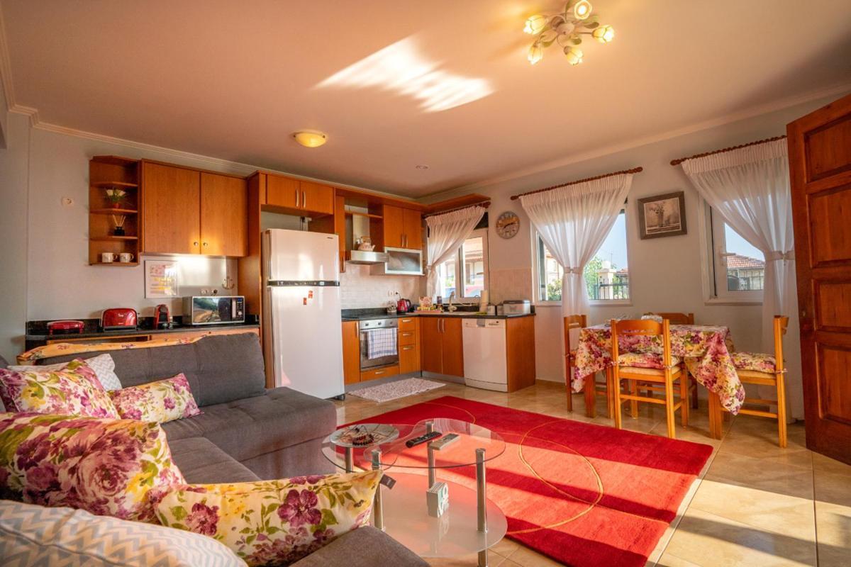 Paralia Platanou Seaview House المظهر الخارجي الصورة